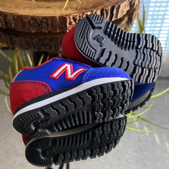 New Balance Shoes, Size 2 ****SOLD****** - Picture 5 of 7